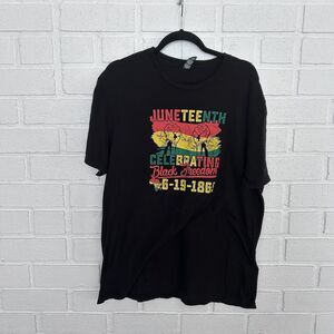 Juneteenth Shirt Mens XL Celebrating Black Freedom 6/19/1865 Fist Breaking Chain